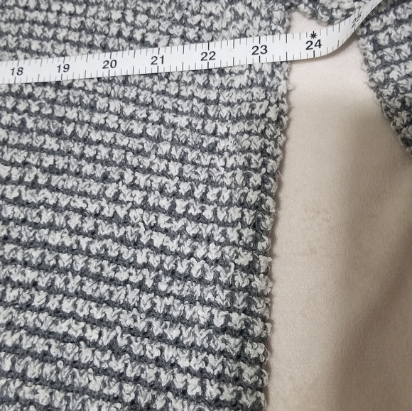 Eileen Fisher100%ORGANIC cotton, open knit cardigan, color gray/white, S… - Picture 5 of 11